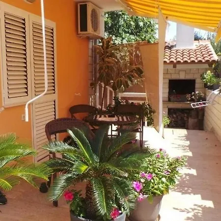 דירה With Hot Tub Hvar - 21877 *