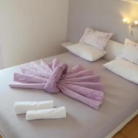 With Parking Space Hvar - 21877 Hvar Town