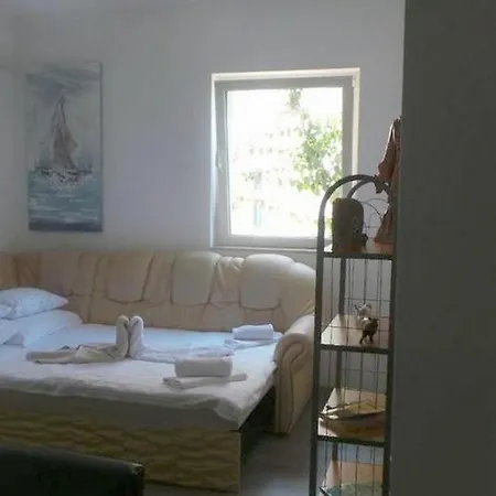 With Hot Tub Hvar - 21877 Apartament Hvar Town
