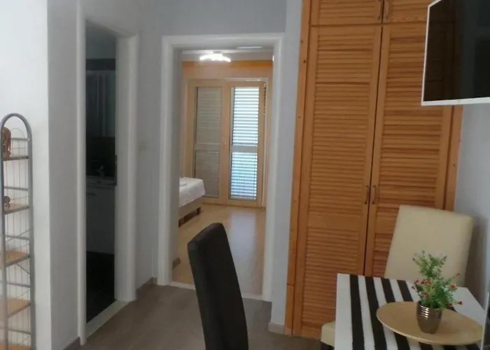 With Parking Space Hvar - 21877 Hvar Town