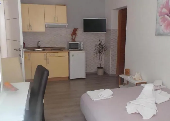 With Parking Space Hvar - 21877 フヴァル