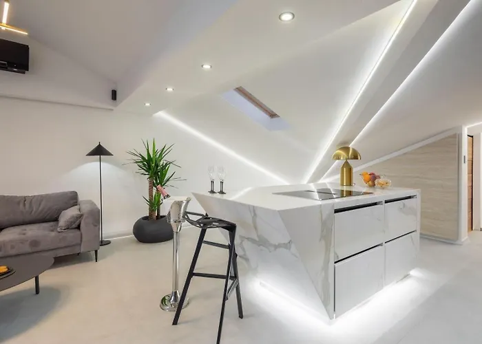 With Parking Space Hvar - 21877 アパート *