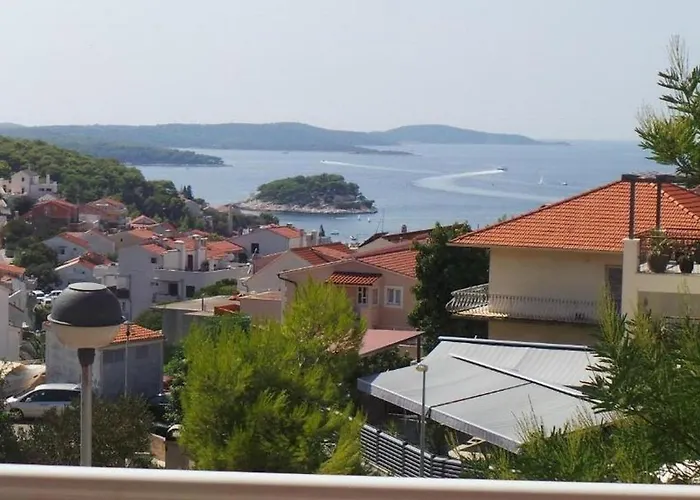 With Parking Space Hvar - 21877 Appartement