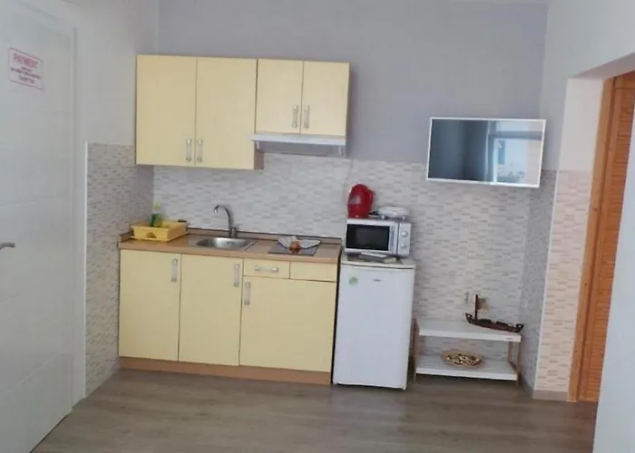 Apartman With Parking Space Hvar - 21877 *